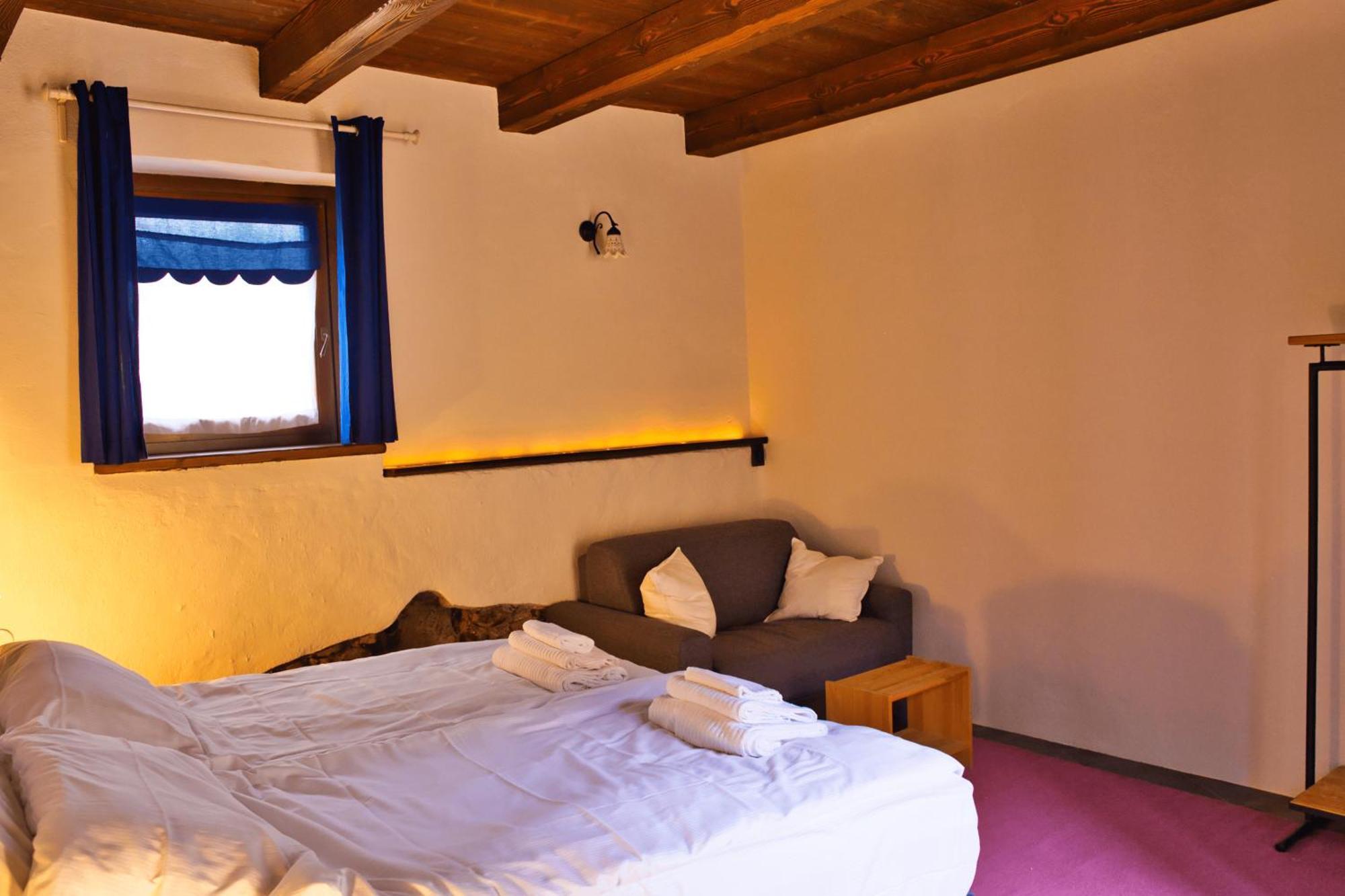 Robin'S Nest Hotell Paruzzaro Exteriör bild
